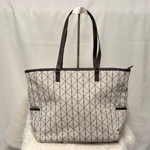 Thirty One Cindy Tote Moroccan Tile Weave